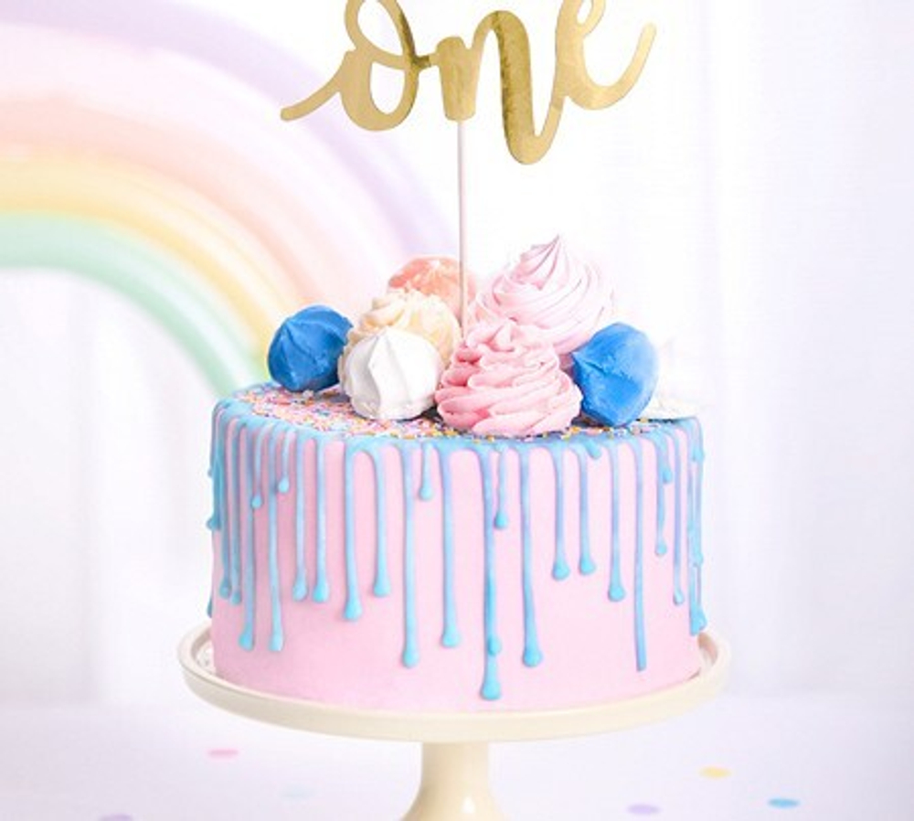 Топпер золотой "One" 1 шт.