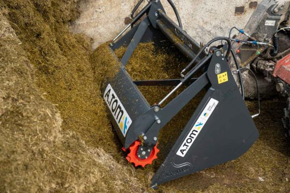 Ковш с фрезой для силоса, сенажа, корнажа AТOM 2,0 м³