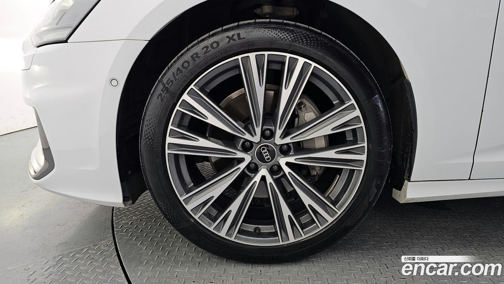 Audi A6 (C8) 45 TFSI Quattro Premium (01.2023)