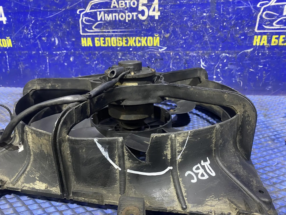 Диффузор радиатора двигателя TOYOTA CORONA 1990