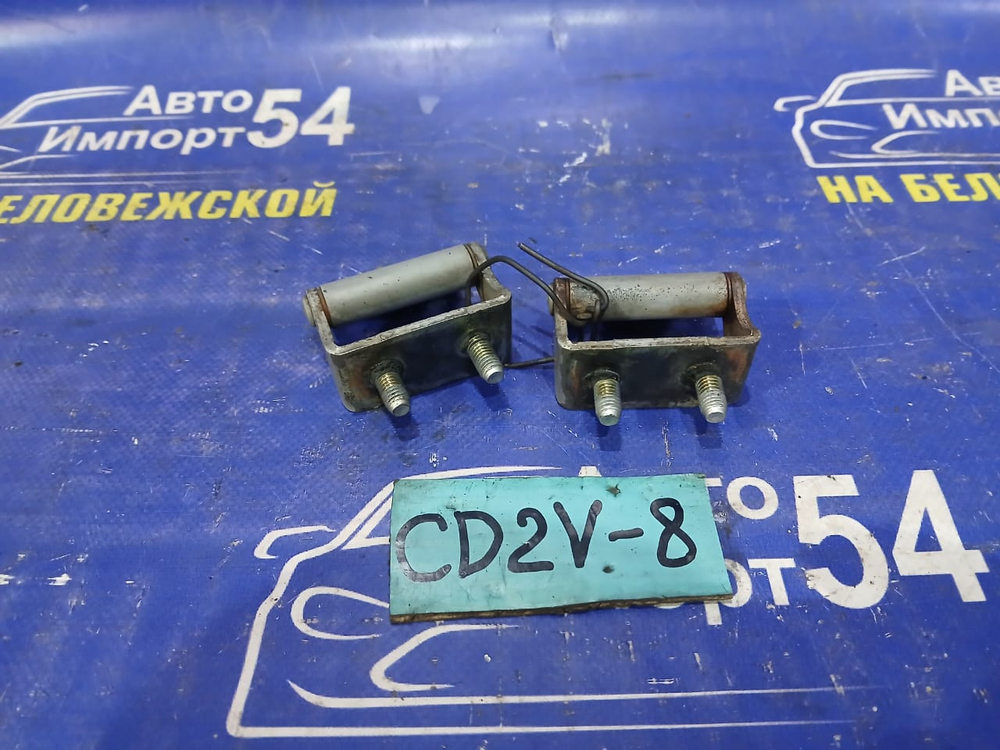 Петля багажника MITSUBISHI LIBERO 2001