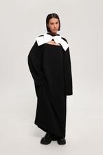 Платье с вырезом на груди макси