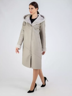 Дубленка зимняя натуральная с капюшоном