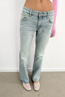 ZARA ДЖИНСЫ TRF BOOTCUT С НИЗКОЙ ПОСАДКОЙ, ВОДЯНИСТО-ГОЛУБОЙ