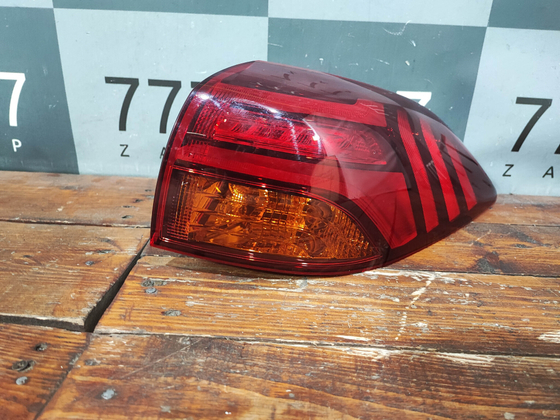 Фонарь правый LED Hyundai Tucson 3 (TL) 18-21 Б/У Оригинал 92402D7600