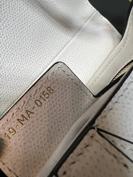 Сумка Dior Saddle белый