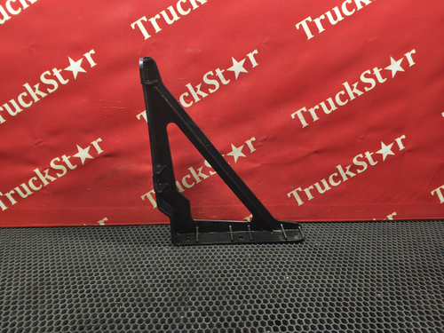 Кронштейн спойлера правый