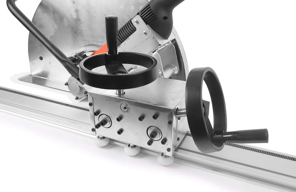 Электрический резчик MESSER BL600 с бесщеточным двигателем (с направляющей шиной)