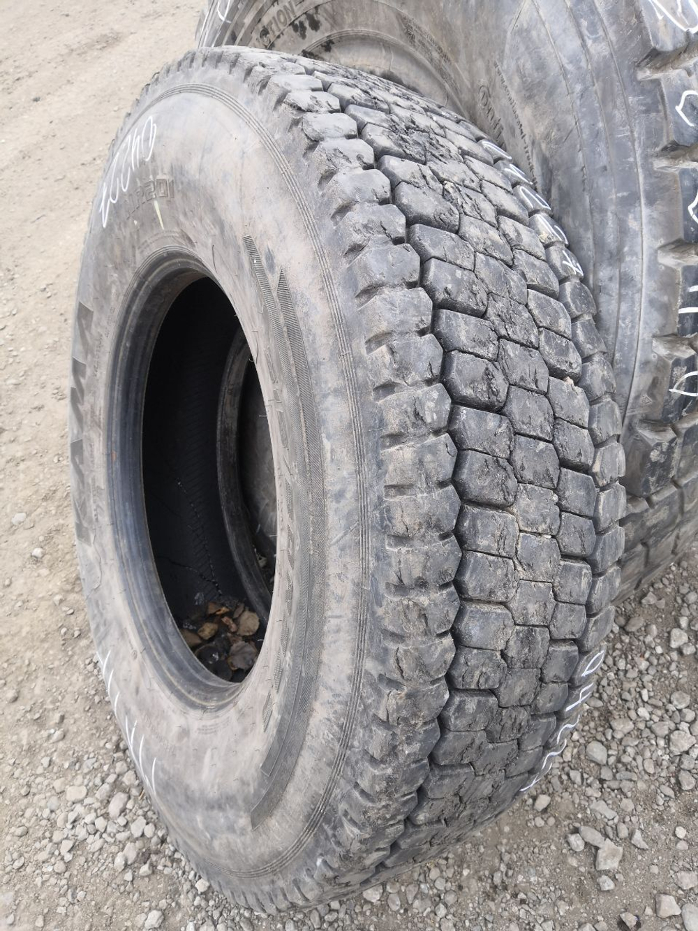 315/80R22.5 Kama NR201 шина б/у