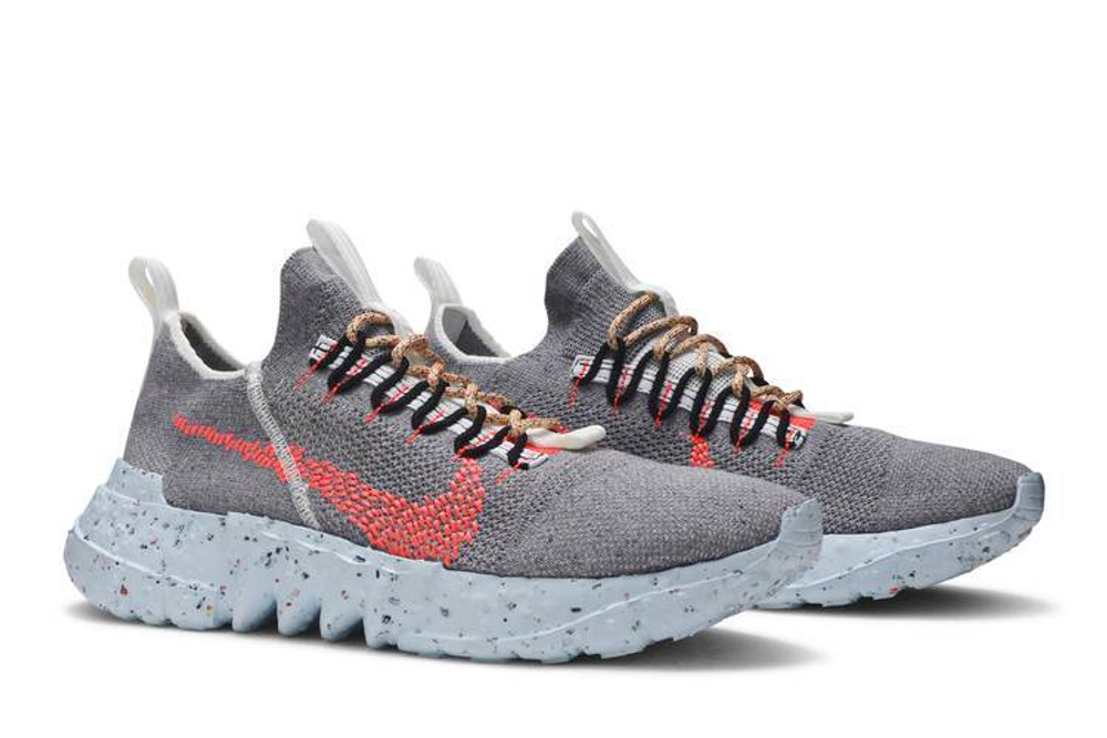 Кроссовки Nike Space Hippie 01