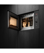 Встраиваемая микроволновая печь Kuppersberg HMW 650 BL
