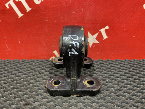 Кронштейн заднего стабилизатора 2023г