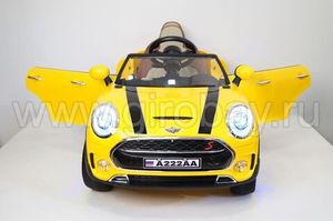 Детский электромобиль River Toys MiniCooper A222AA желтый