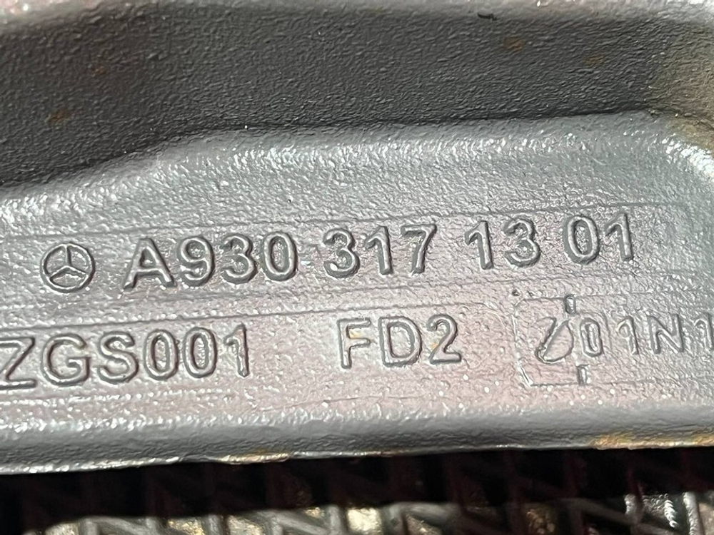 Кронштейн кабины правый