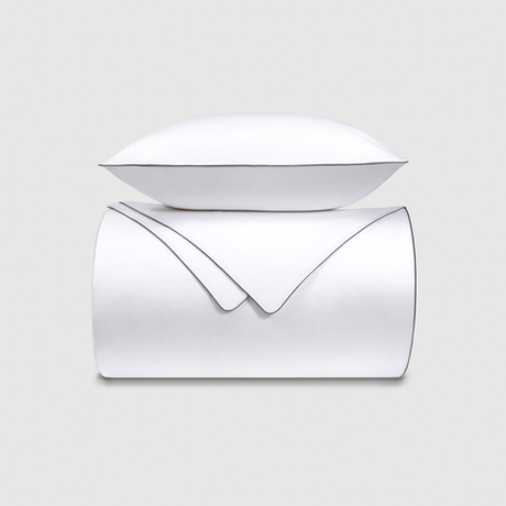 Постельное белье cемейное Сlaire&Caroll Lune белое с зеленым кантом