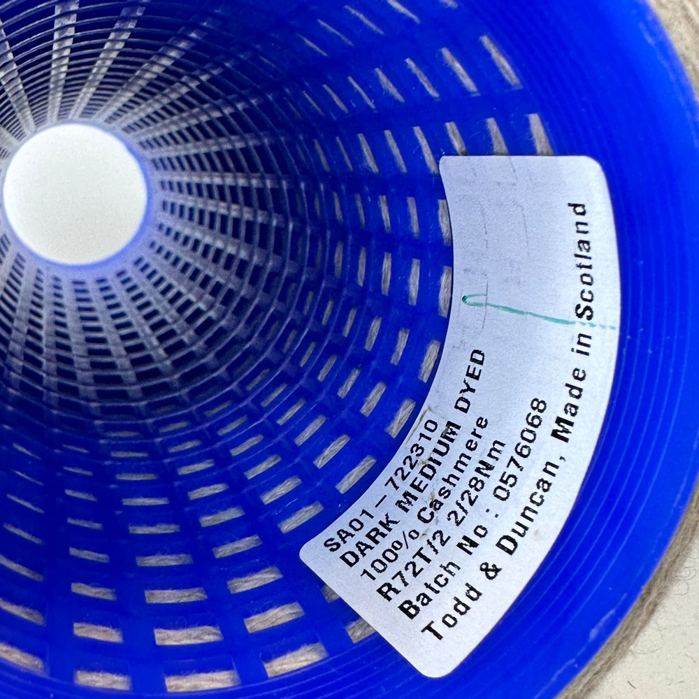 SA01-722310 - Todd & Duncan; 100% кашемир; 1400м/100гр; col. dark medium dyed, цвет: бежевый