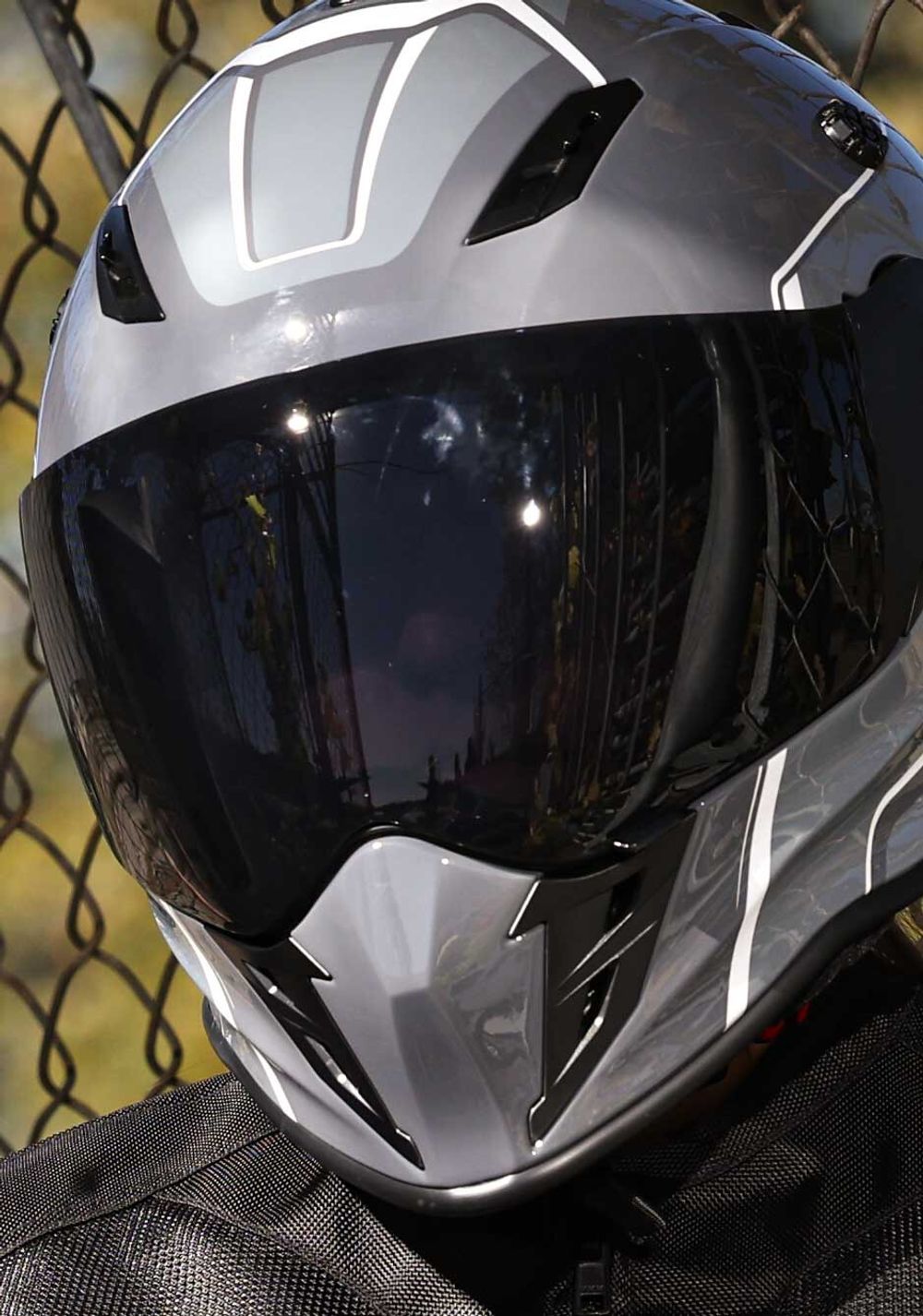 Range 2.0 Voyager / Серо-белый