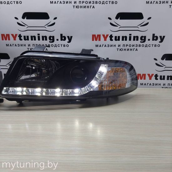 Передние фары Audi A4 B5 daylight black