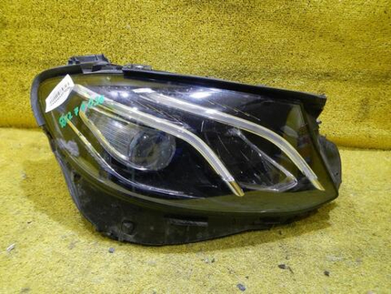 Битая Фара правая Mercedes E W213 (2016-2021) LED