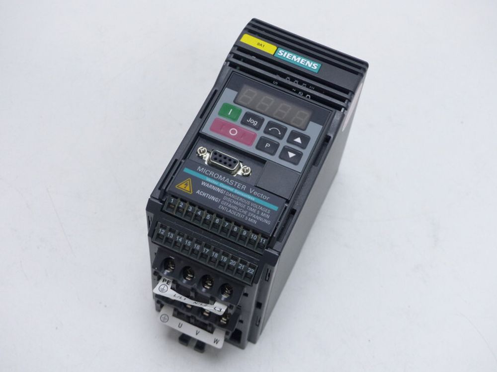 SIEMENS 6SE3210-7BA40