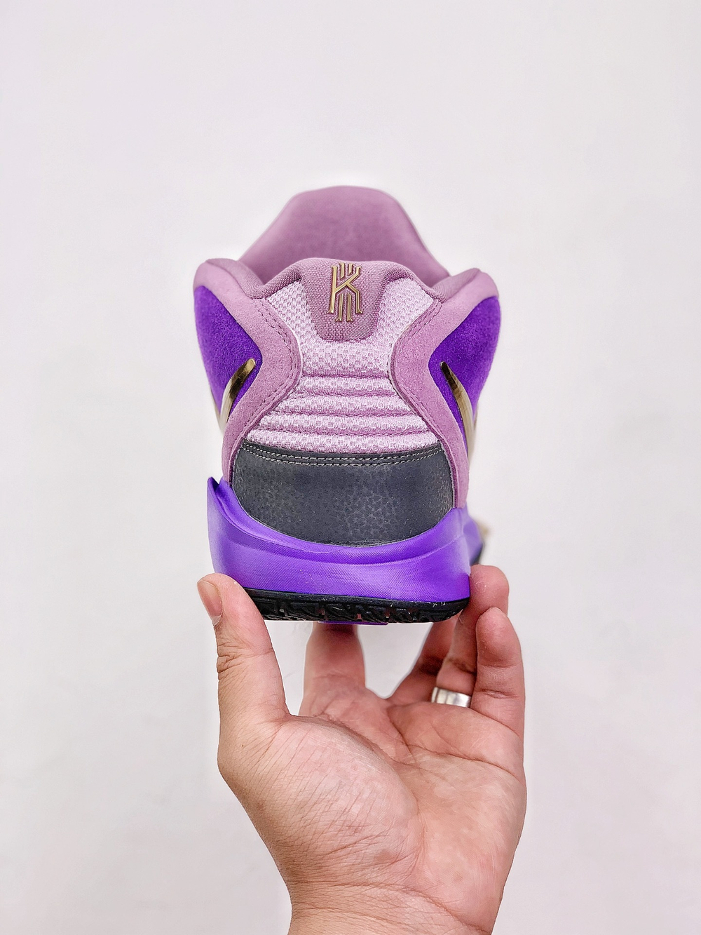 Nike Kyrie Infinity Regal Purple Gold