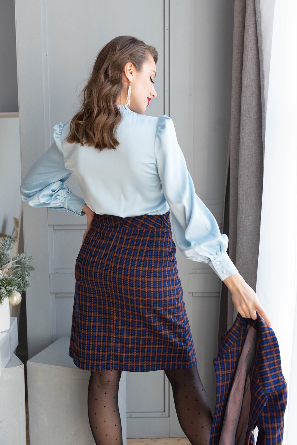 Юбка трапеция в синюю клетку из вискозы