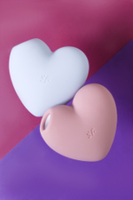 Вакуум-волновой бесконтактный стимулятор клитора Satisfyer Cutie Heart голубой