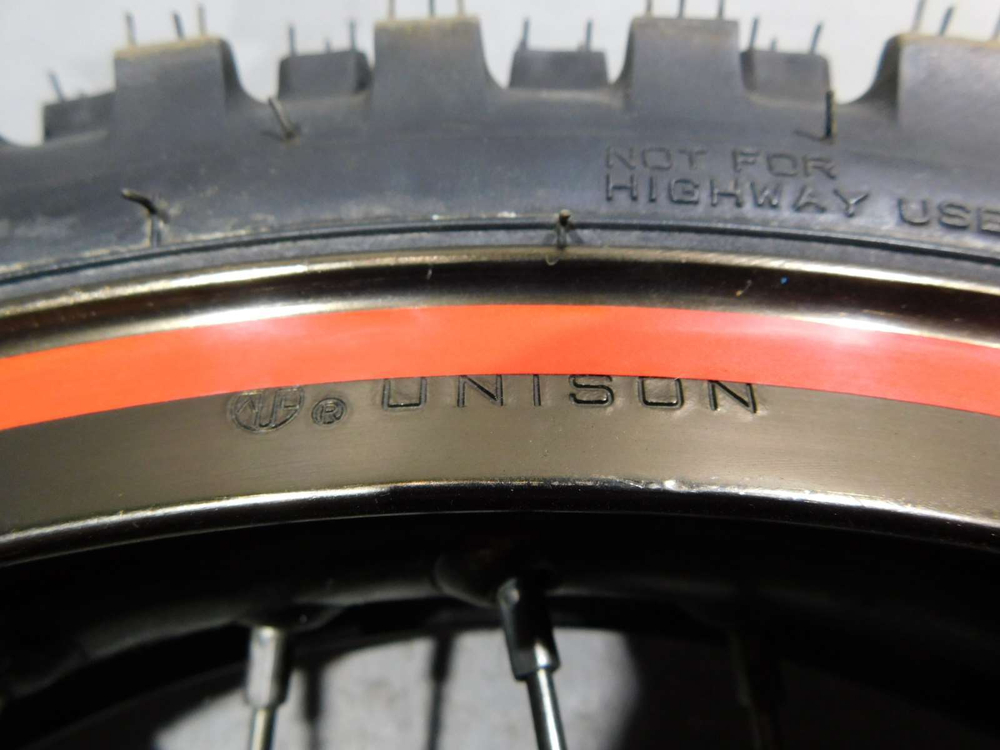 Колесо переднее Unison 17х2.50 10 07 026146