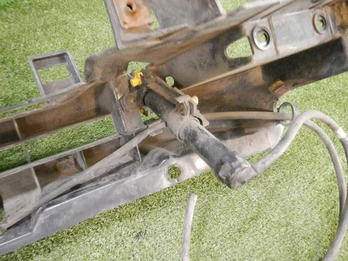 Кронштейн переднего бампера Range Rover Evoque 1 (2011-2015)