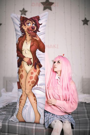 Дакимакура фурри Гиена-девочка арт. 0666