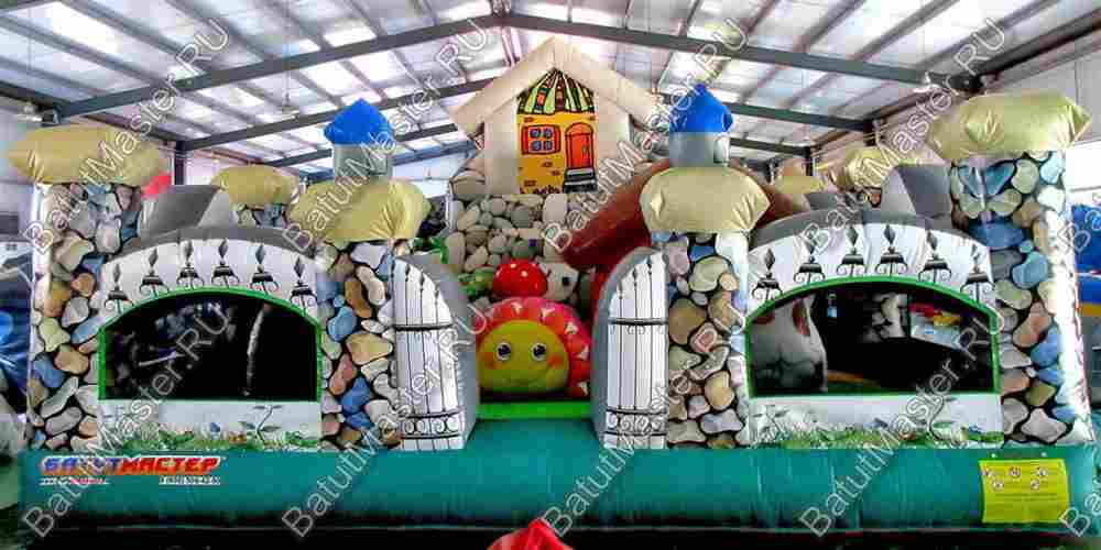 Коммерческий надувной батут "Терем" 9*6*4 м