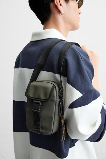 ZARA ПРОРЕЗИНЕННАЯ СУМКА, ЗЕЛЕНЫЙ ХАКИ