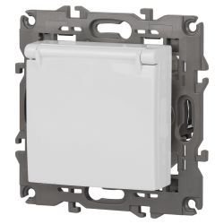 14-2103-01 ЭРА Розетка 2P+E Schuko со шторками с крышкой, 16A-250В, IP20, Эра Elegance, белый