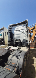 Renault T 6x2 Седельный тягач T11.460 6x2 (Дизельный, 10,8 л, 469 л.с., АТ)