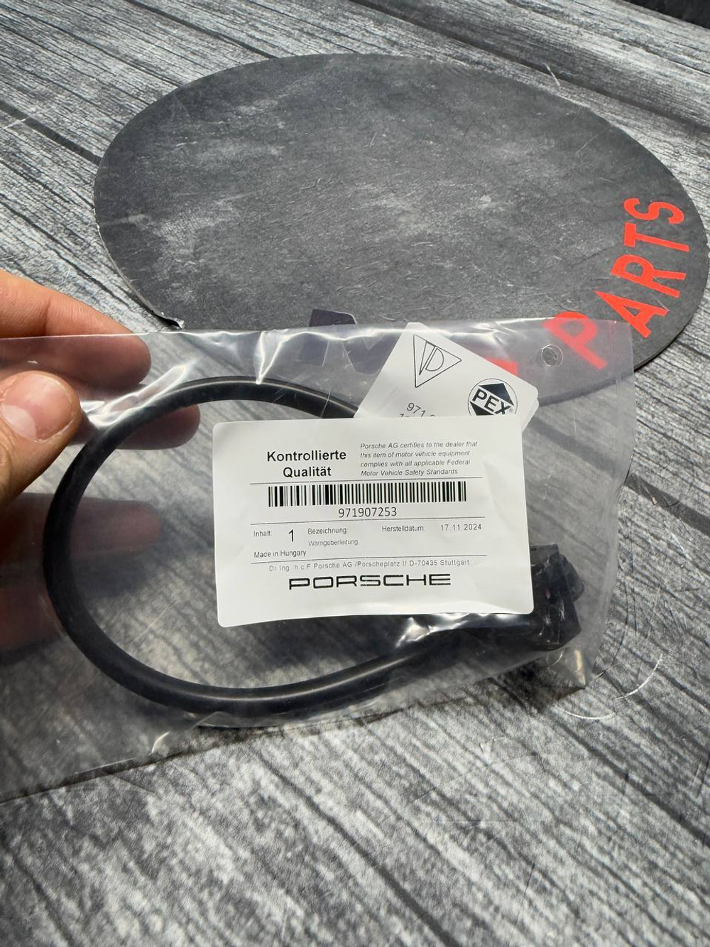 Датчик износа колодок PORSCHE 971907253