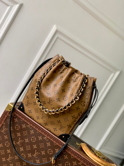 Louis Vuitton Noe Trunk PM