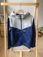 Новый костюм Nike, 128