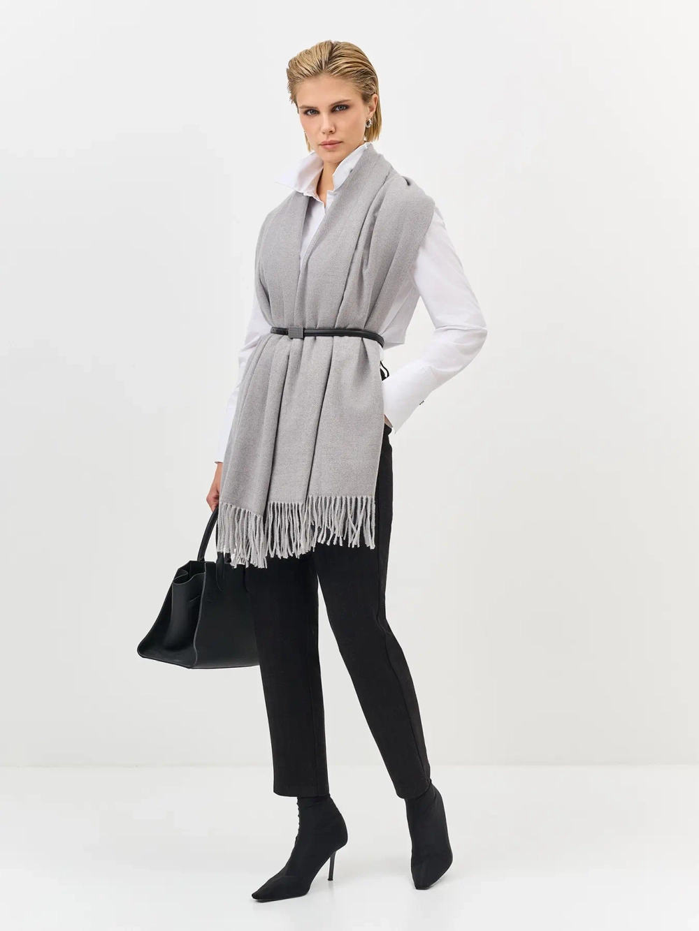 Палантин женский 302523 Bulmer