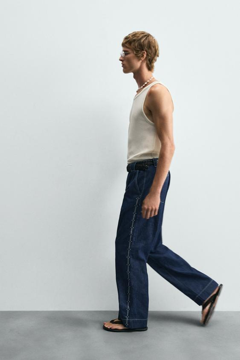 ZARA ДЖИНСЫ С ВЫШИВКОЙ, ИНДИГО