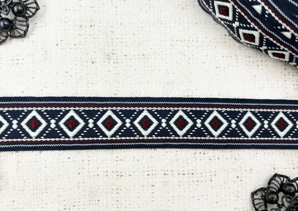 Тесьма жаккард, ш. 3 см, чёрный/бордовый