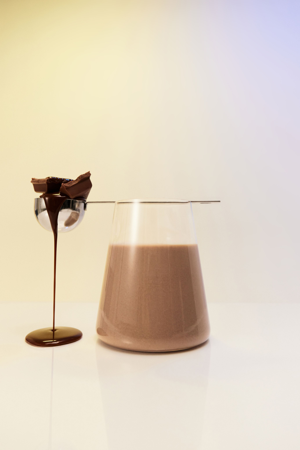 СУХАЯ ВЫСОКОБЕЛКОВАЯ СМЕСЬ СО ВКУСОМ ШОКОЛАДА ТУБА