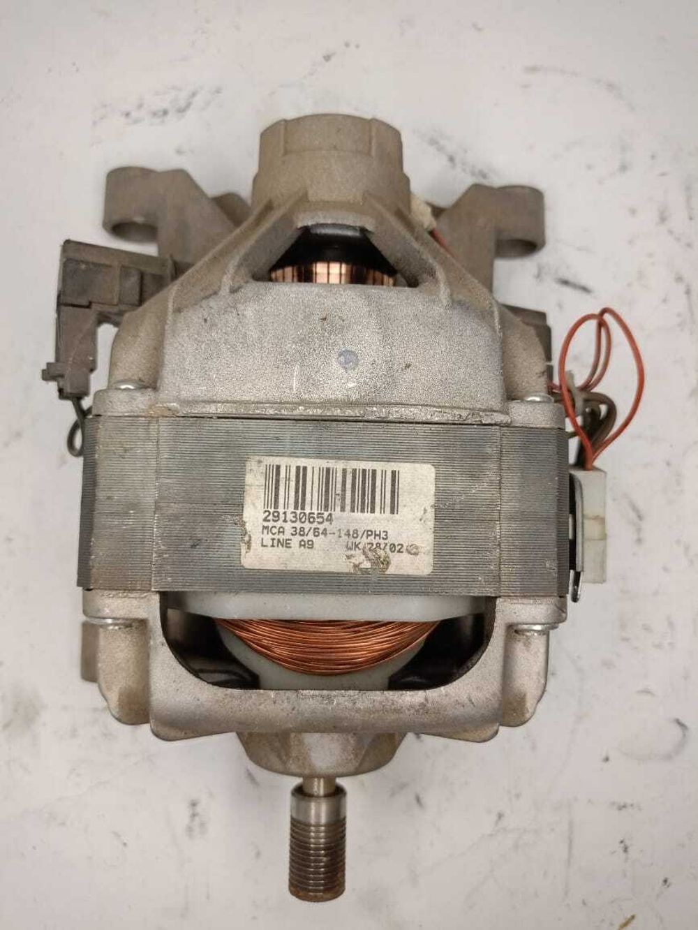 142 Двигатель для стиральных машин Ariston Indesit 38/64-148/ph3 б/у