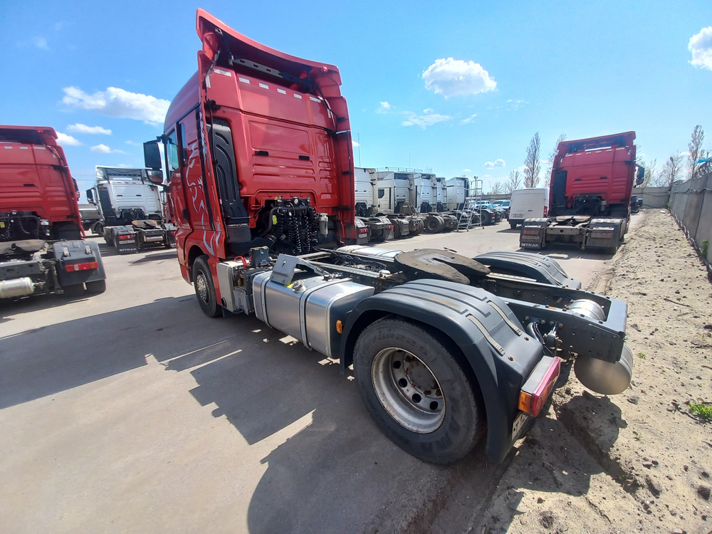 SITRAK C7H 4x2 Седельный тягач ZZ4186V361HE (12,4 л, 480 л.с., АТ)