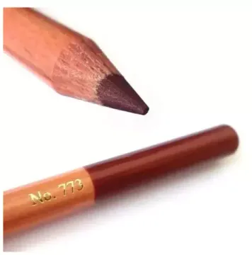 773 MISS TAIS Чехия - Карандаш для губ