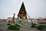 Светодинамическая елка каркасная - встроенная гирлянда: теплый свет - "Уральская" 12 м