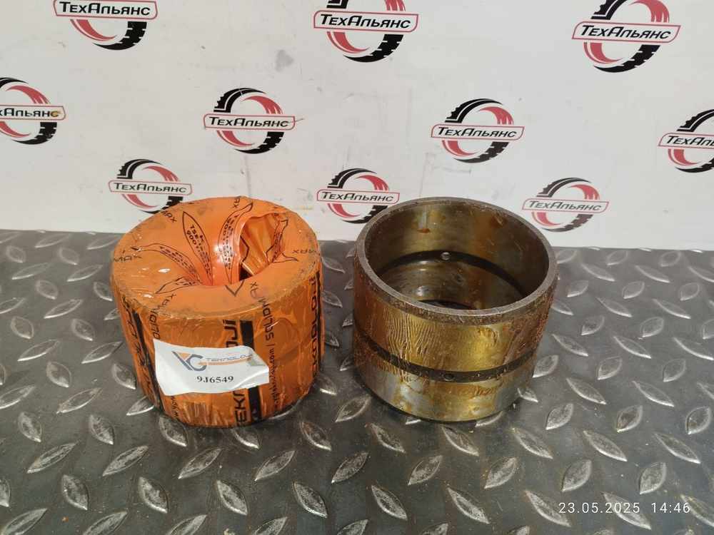 Втулка 9J-6549