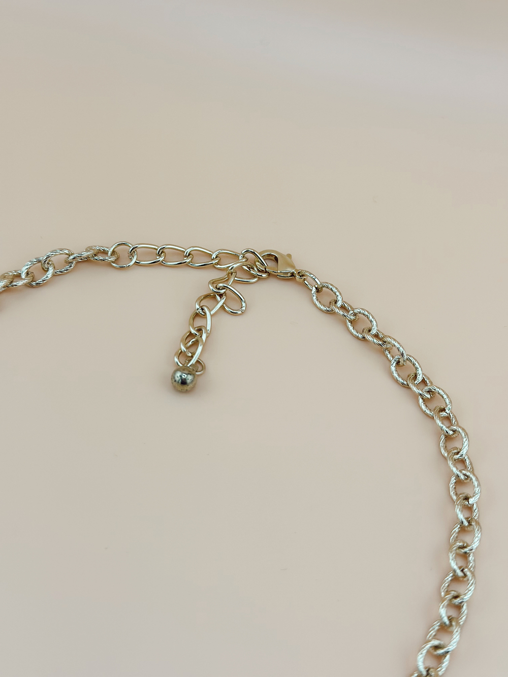 Колье с ракушками