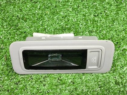 Плафон салона задний левый Chery Tiggo 8 Pro 21-нв