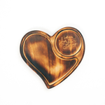 Менажница из кедра для подачи блюд и закусок с гравировкой "Listen to your heart"