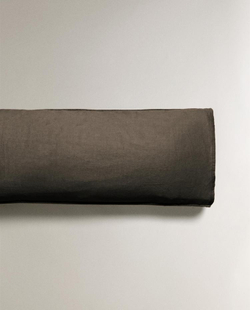 ZARA HOME ОДНОТОННАЯ НАВОЛОЧКА, КОРИЧНЕВЫЙ